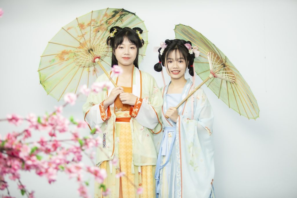 E43A0379 1024x683 - 国风古韵，汉服惊鸿|光弘女神花样演绎浪漫中国风